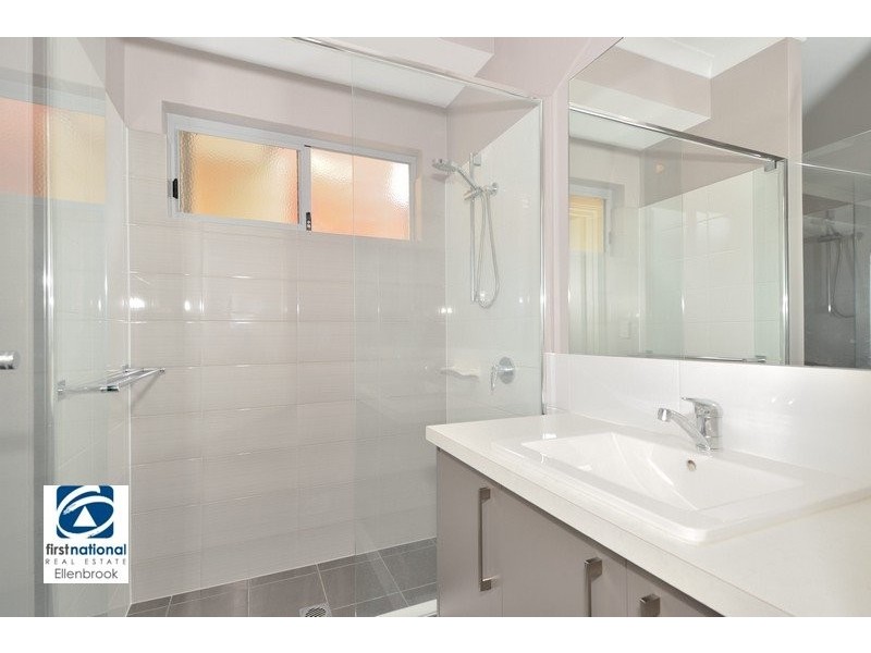 27 Dunnett Drive, Ellenbrook WA 6069