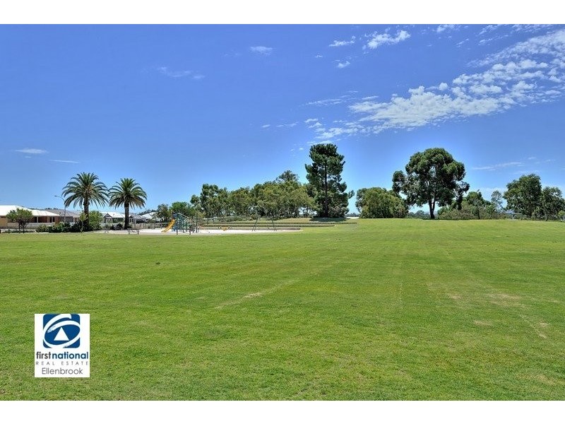 3 Oakhill Heights, Ellenbrook WA 6069