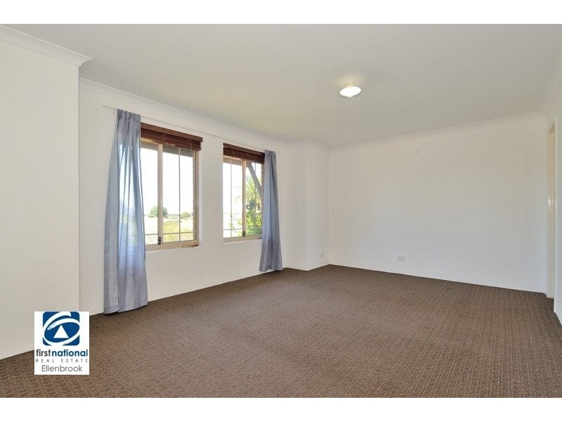 3 Oakhill Heights, Ellenbrook WA 6069