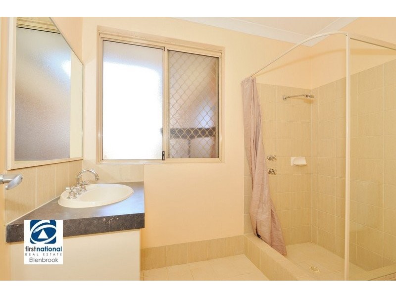 3 Oakhill Heights, Ellenbrook WA 6069