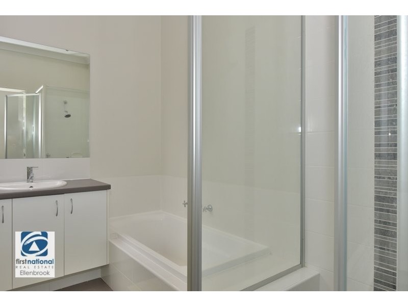 27 Jericho Lane, Aveley WA 6069