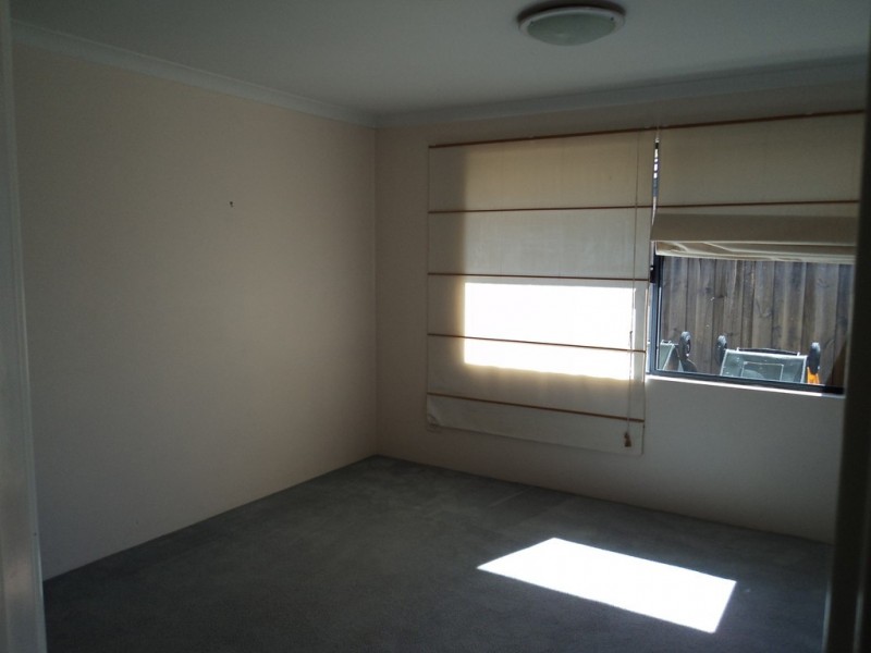 37 Centre Circle, Ellenbrook WA 6069