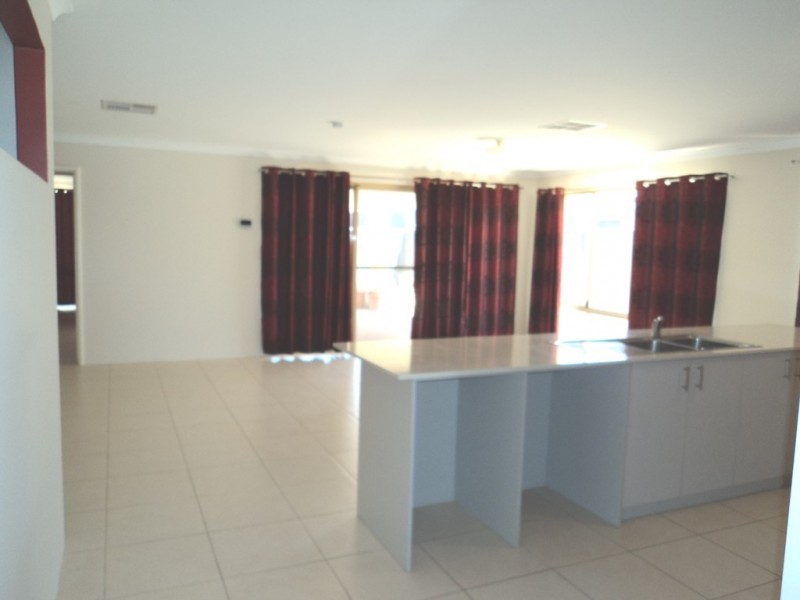 47 Marden Grange, Aveley WA 6069