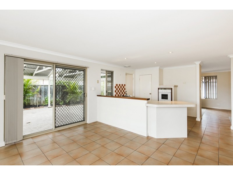 38 Snow Wood Avenue, Ellenbrook WA 6069