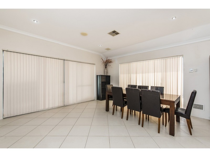 74 Charlottes Vista, Ellenbrook WA 6069