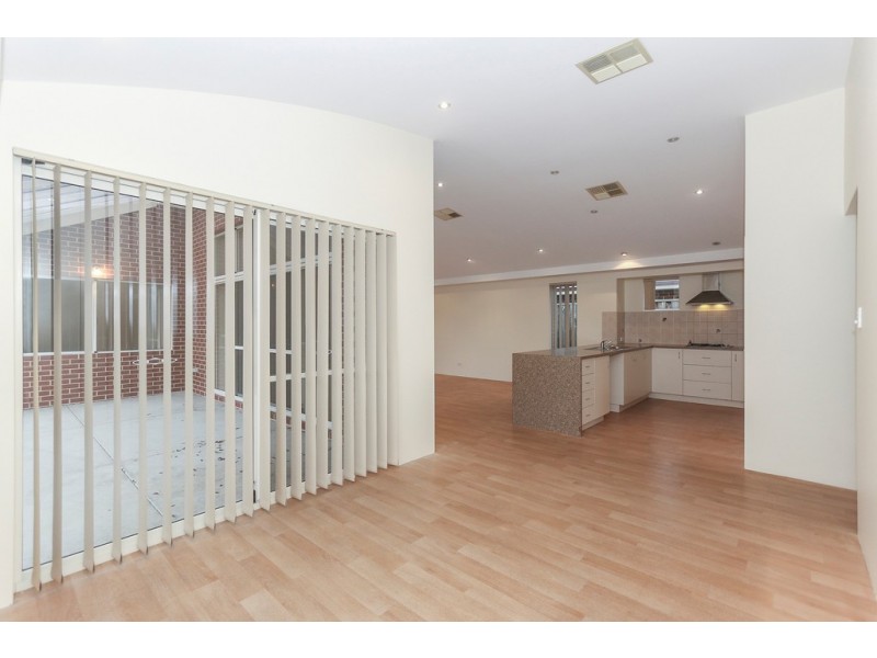 44 Brookmount Drive, Ellenbrook WA 6069