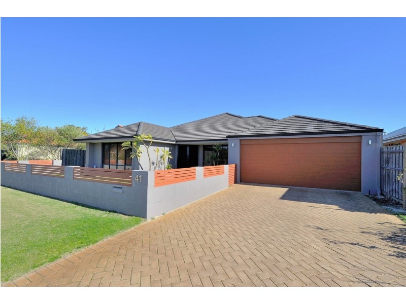 41 Derricap Avenue, Ellenbrook WA 6069