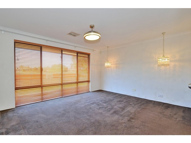 41 Derricap Avenue, Ellenbrook WA 6069