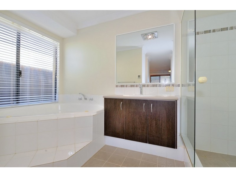 41 Derricap Avenue, Ellenbrook WA 6069