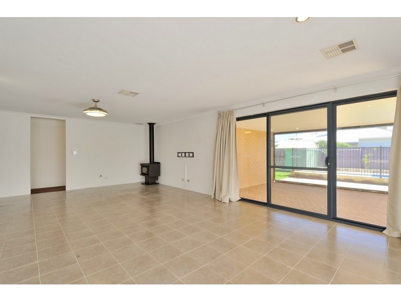 41 Derricap Avenue, Ellenbrook WA 6069