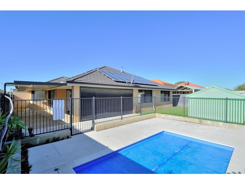 41 Derricap Avenue, Ellenbrook WA 6069