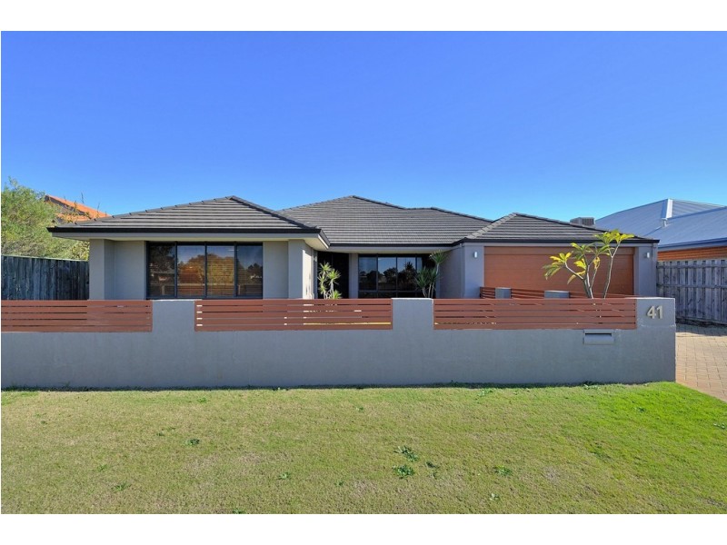 41 Derricap Avenue, Ellenbrook WA 6069