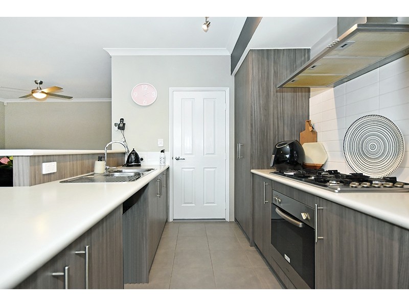 3 Tolj Loop, Aveley WA 6069