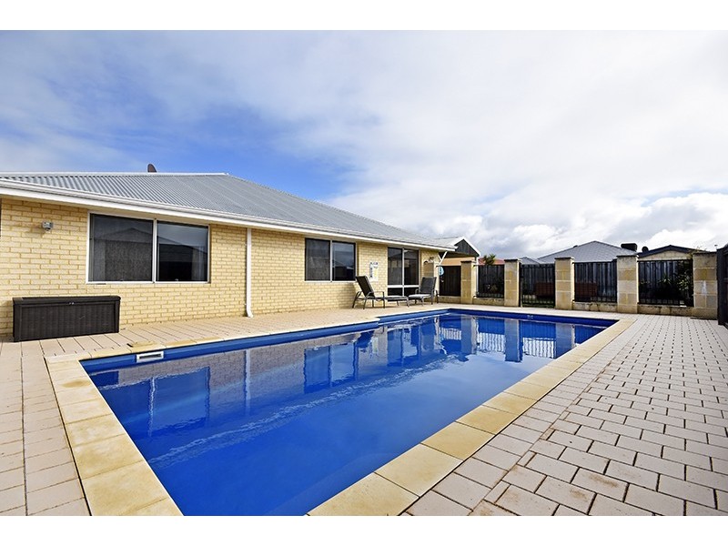 3 Simmonds Pass, Ellenbrook WA 6069