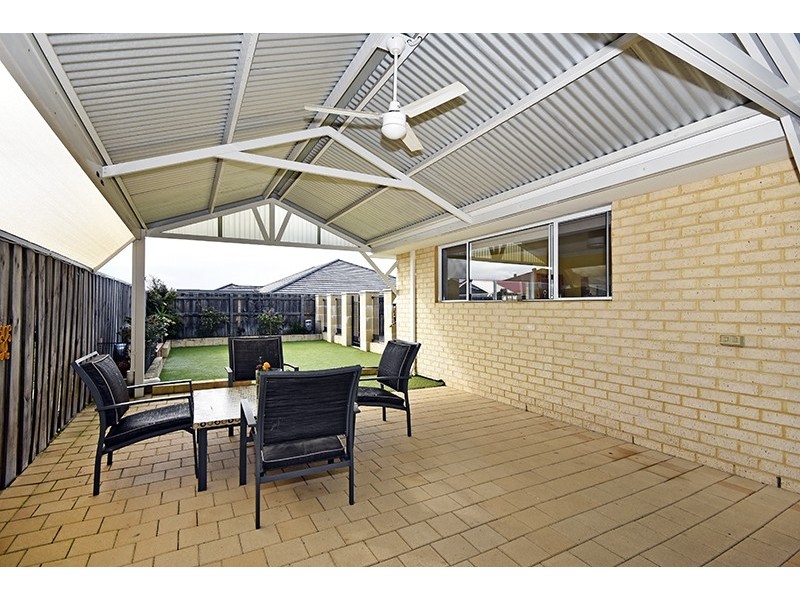3 Simmonds Pass, Ellenbrook WA 6069