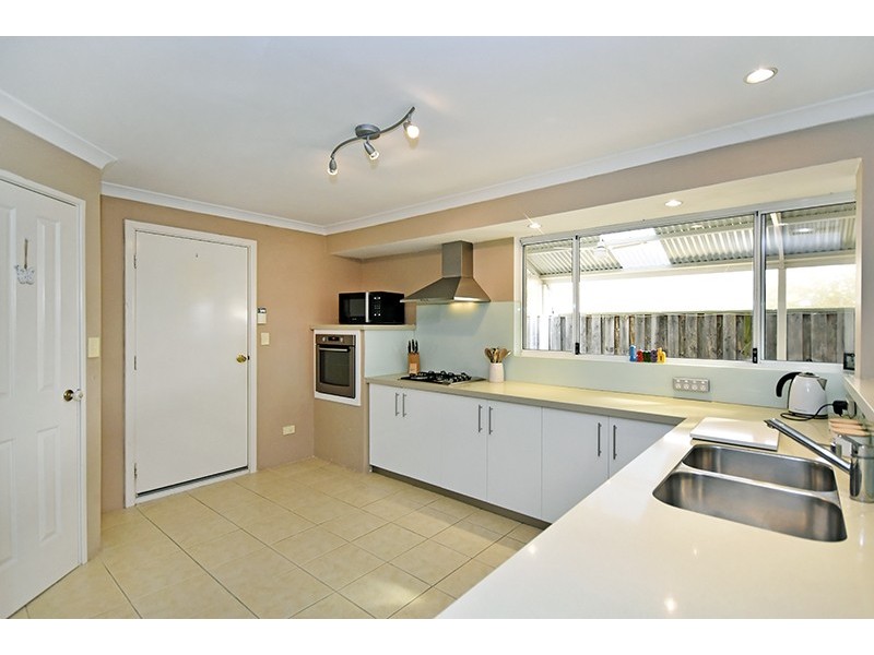3 Simmonds Pass, Ellenbrook WA 6069