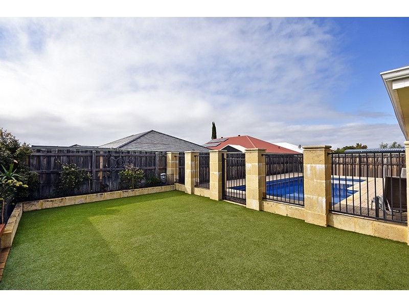 3 Simmonds Pass, Ellenbrook WA 6069 Floorplan
