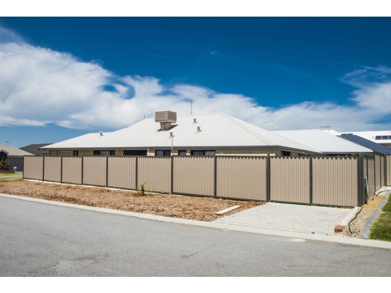 17 WILDERNESS WAY, Aveley WA 6069