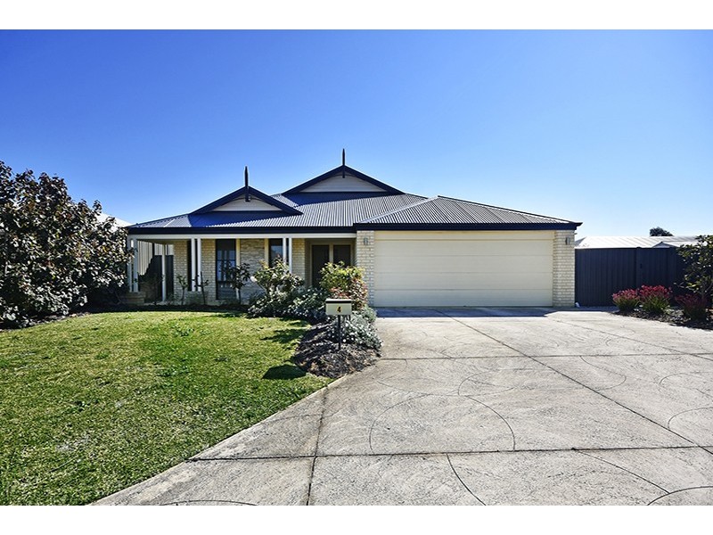 4 Uffizi End, Aveley WA 6069
