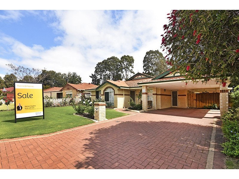 17 Beaufortia Crescent, Ellenbrook WA 6069