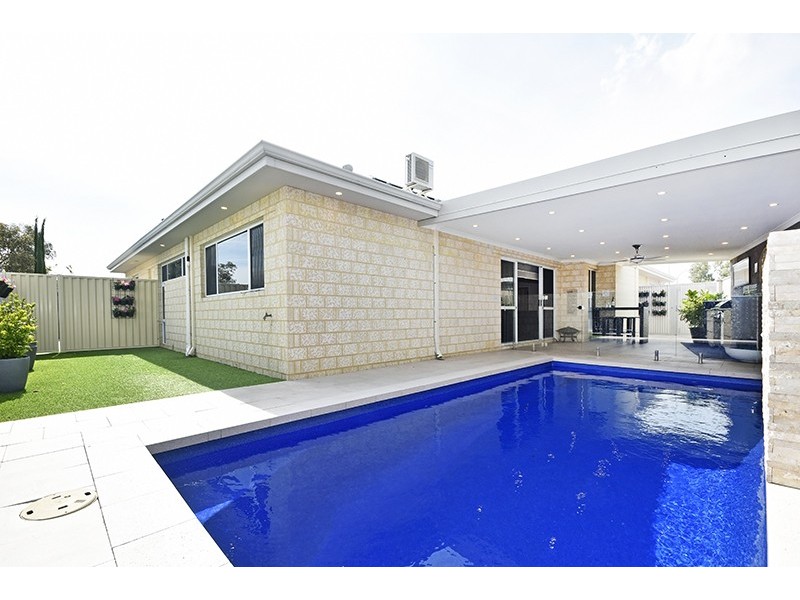 28 Hatfield Road, Ellenbrook WA 6069