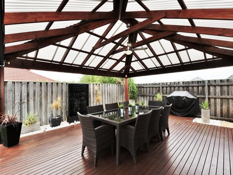 6 Rakich Drive, Ellenbrook WA 6069