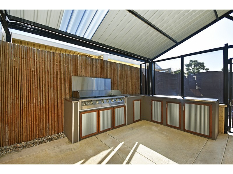 4 Harberton Parkway, Ellenbrook WA 6069