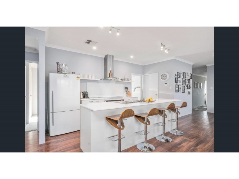 43 Thredbo Drive, Aveley WA 6069