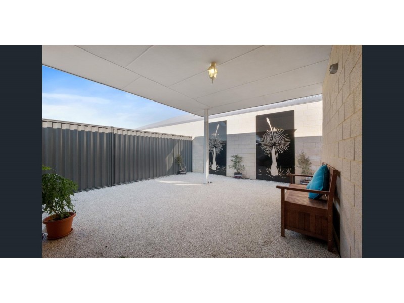 43 Thredbo Drive, Aveley WA 6069