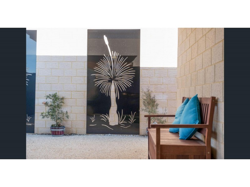 43 Thredbo Drive, Aveley WA 6069