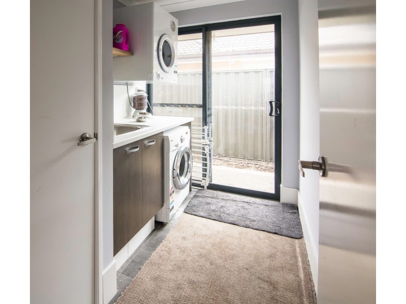 43 Thredbo Drive, Aveley WA 6069