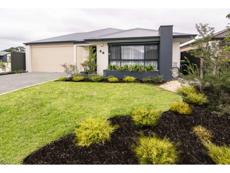 43 Thredbo Drive, Aveley WA 6069