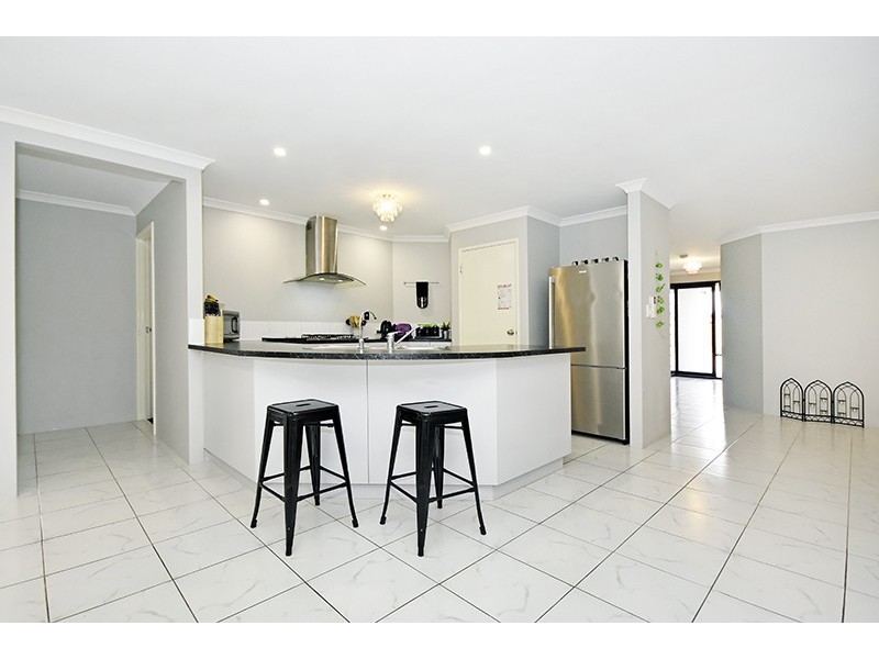 30 Castlefern Street, Ellenbrook WA 6069