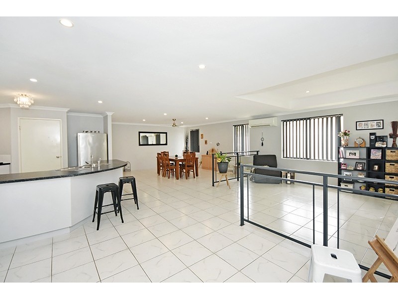 30 Castlefern Street, Ellenbrook WA 6069