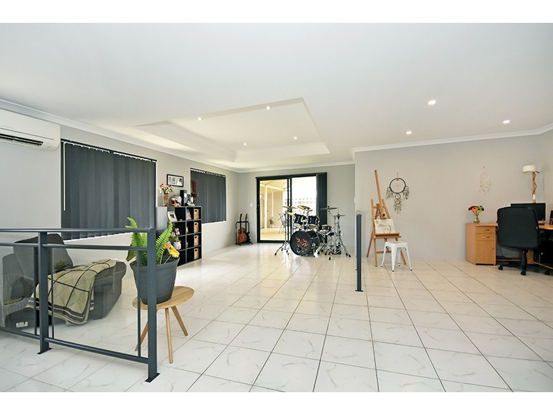 30 Castlefern Street, Ellenbrook WA 6069