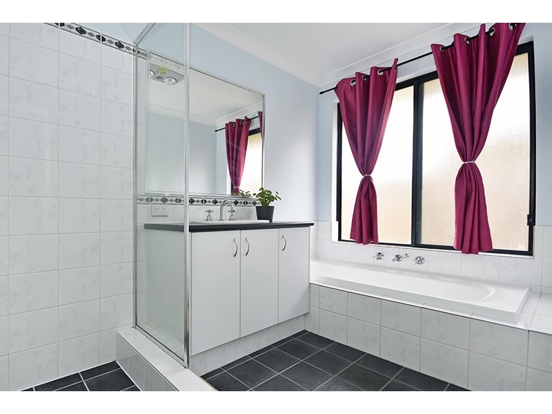 30 Castlefern Street, Ellenbrook WA 6069