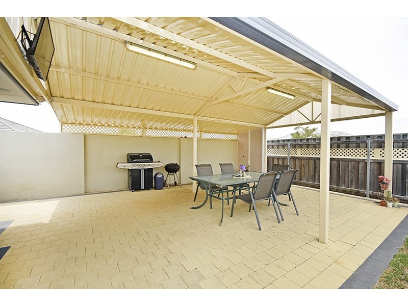 30 Castlefern Street, Ellenbrook WA 6069