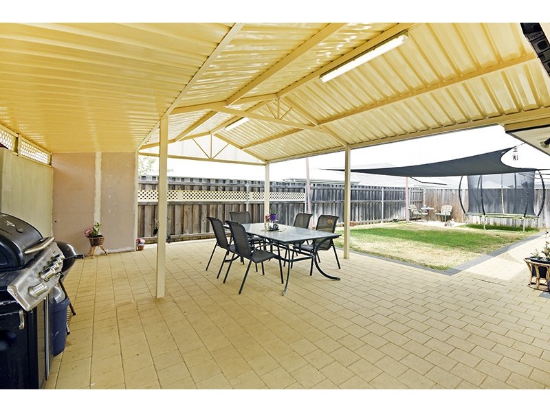 30 Castlefern Street, Ellenbrook WA 6069