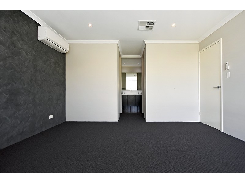 20 Monroe Cross, Aveley WA 6069