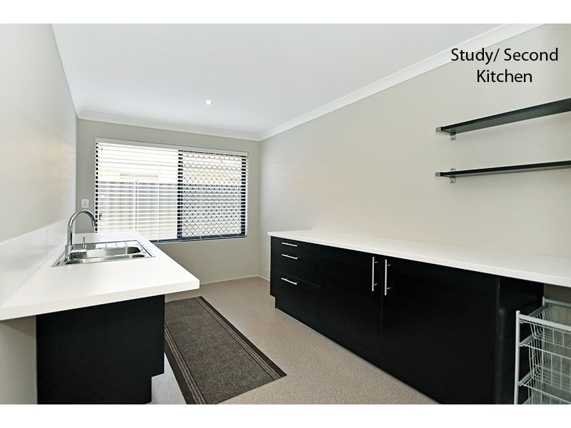 20 Monroe Cross, Aveley WA 6069