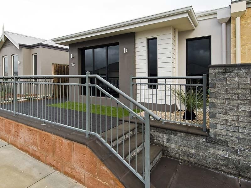 15 Powlett Link, Ellenbrook WA 6069