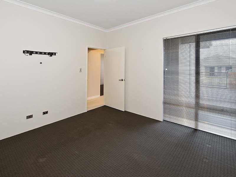 15 Powlett Link, Ellenbrook WA 6069