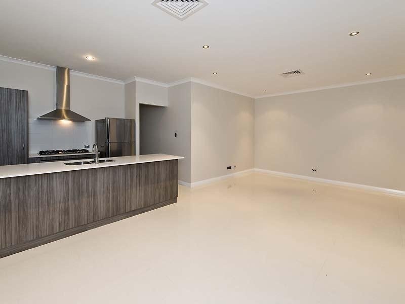 15 Powlett Link, Ellenbrook WA 6069