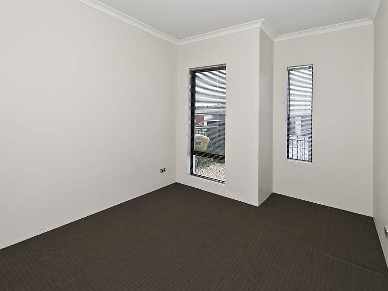 15 Powlett Link, Ellenbrook WA 6069