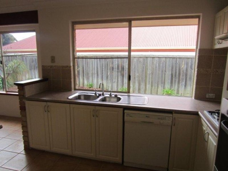 29 Wildflower Circle, Ellenbrook WA 6069