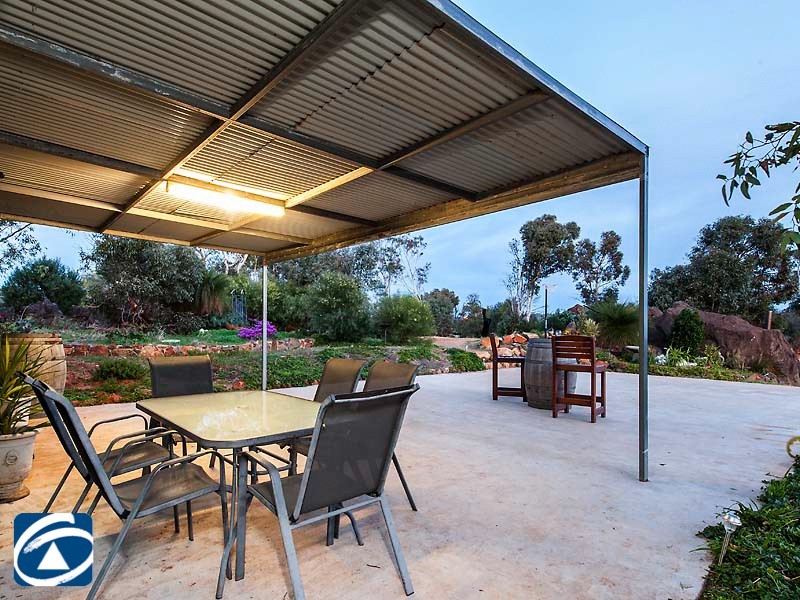 49 Daniel Place, Baskerville WA 6056