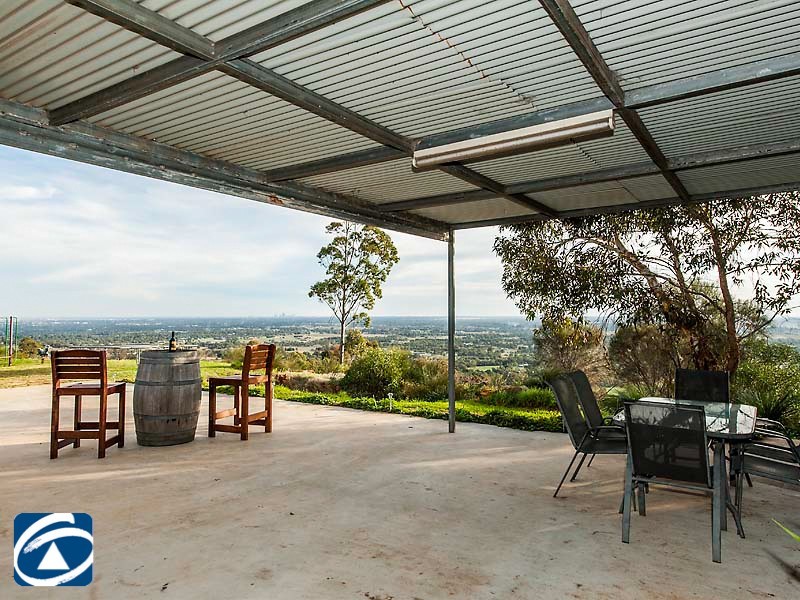 49 Daniel Place, Baskerville WA 6056