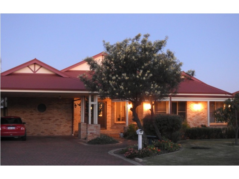 141 Fantail Cres, Ellenbrook WA 6069