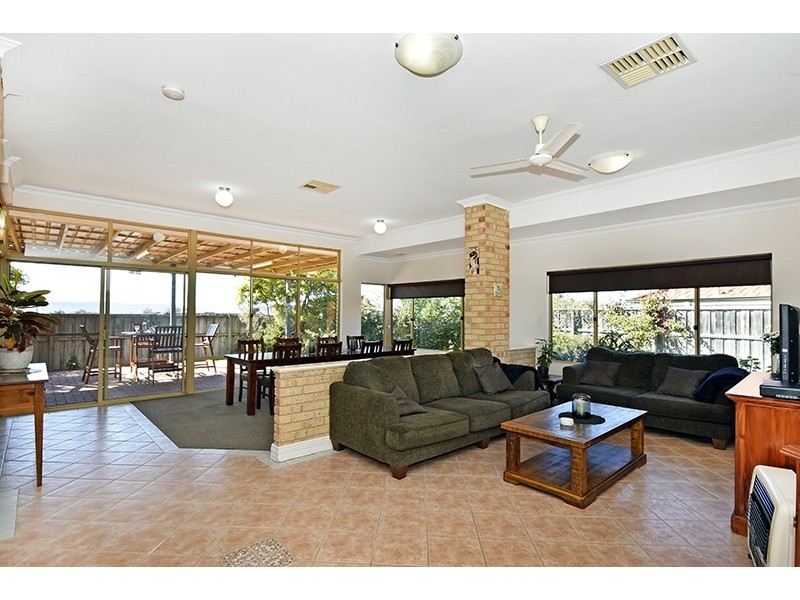 141 Fantail Cres, Ellenbrook WA 6069