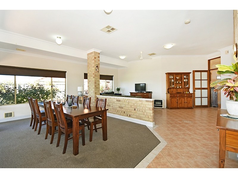 141 Fantail Cres, Ellenbrook WA 6069